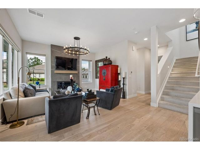 888 S Valentia St 19-104, Denver, CO 80247
