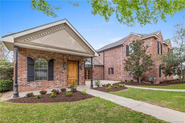 4329 Edgewater Drive, Lake Charles, LA 70605