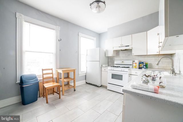 1806 SAINT PAUL ST, Baltimore, MD 21202