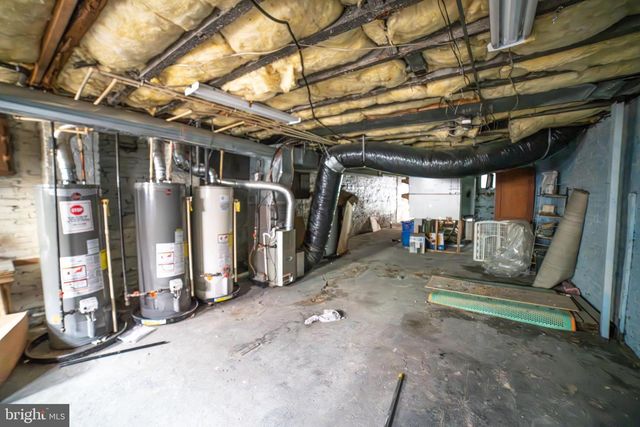1806 SAINT PAUL ST, Baltimore, MD 21202