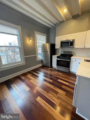 1806 SAINT PAUL ST, Baltimore, MD 21202