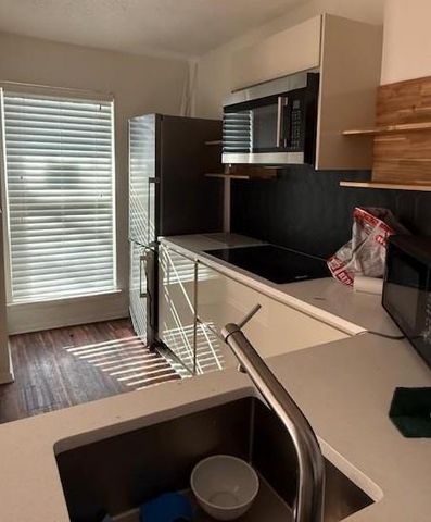 2018 W Rundberg LN 6C, Austin, TX 78758