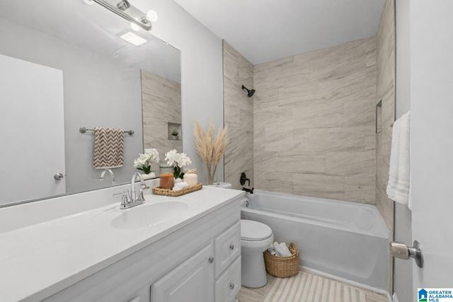 3112 6TH AVENUE N, Bessemer, AL 35020