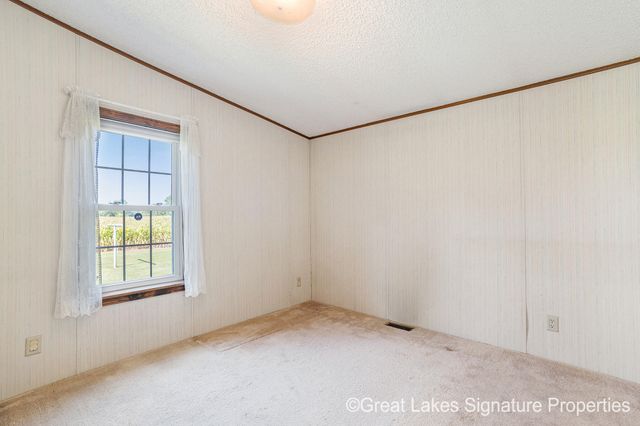 16856 Stanton Road, Pierson, MI 49339