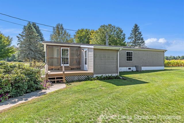 16856 Stanton Road, Pierson, MI 49339