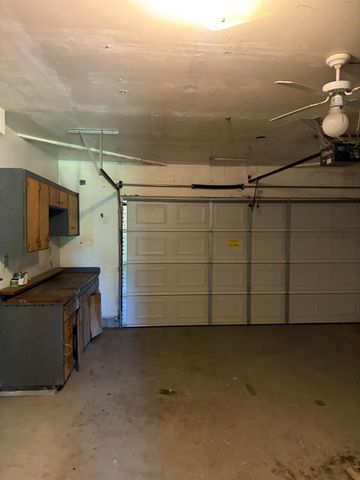 822 W Alamos, Clovis, CA 93612