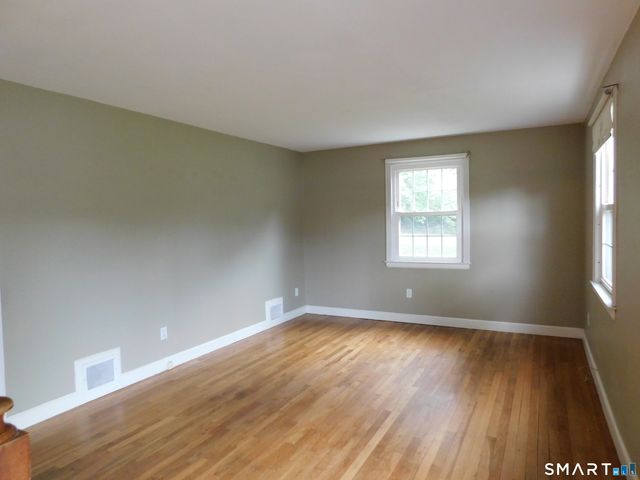 3 Pleasant Drive, Hamden, CT 06514