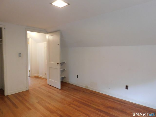 3 Pleasant Drive, Hamden, CT 06514