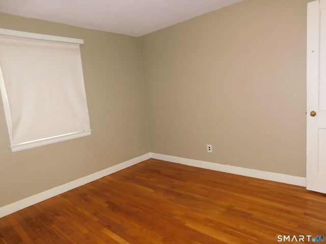 3 Pleasant Drive, Hamden, CT 06514