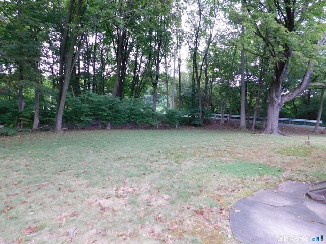 3 Pleasant Drive, Hamden, CT 06514