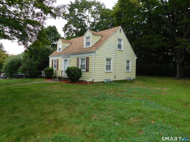 3 Pleasant Drive, Hamden, CT 06514