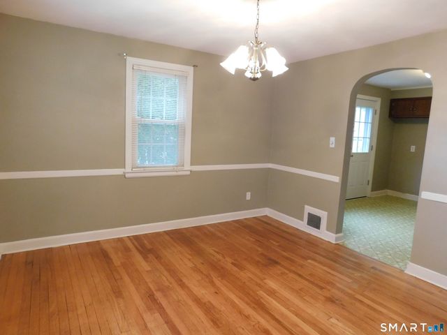 3 Pleasant Drive, Hamden, CT 06514