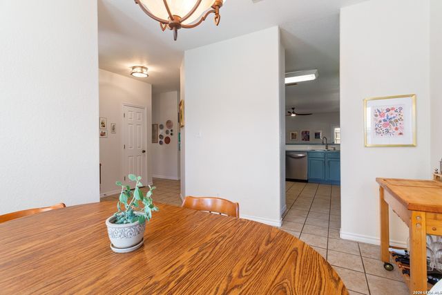 2621 DEER STAND LOOP, San Marcos, TX 78666