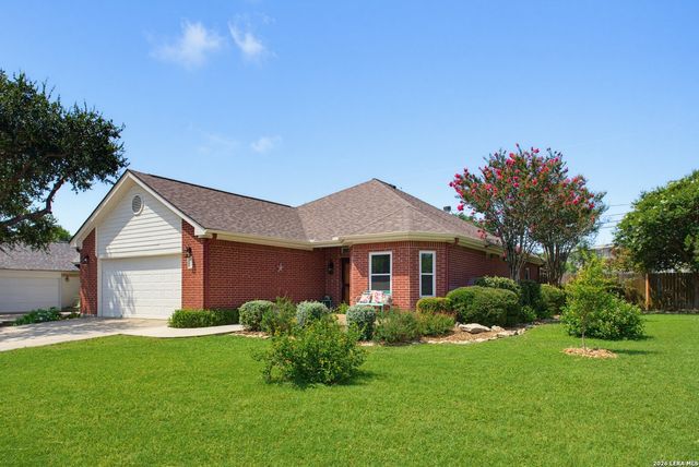 2621 DEER STAND LOOP, San Marcos, TX 78666