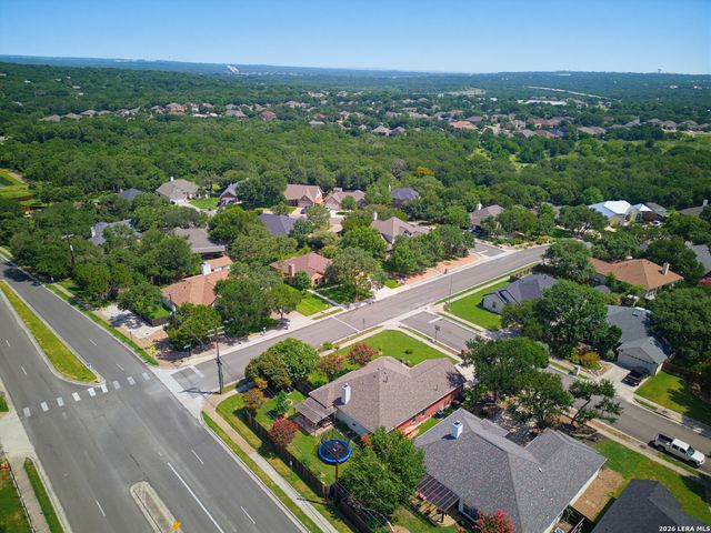 2621 DEER STAND LOOP, San Marcos, TX 78666