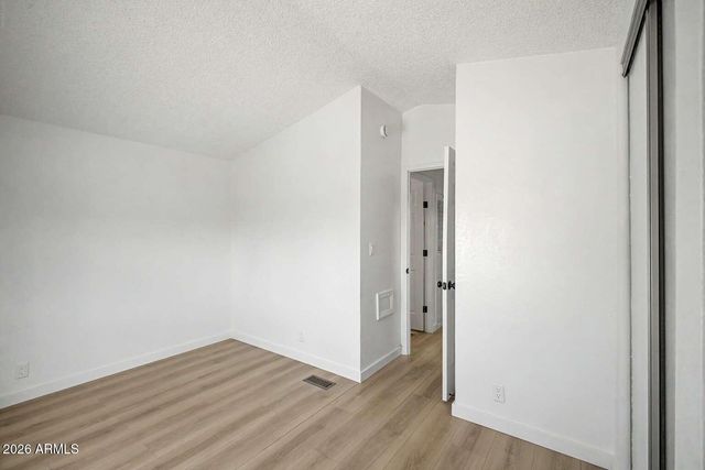 16040 N 66TH Avenue, Glendale, AZ 85306