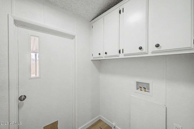 16040 N 66TH Avenue, Glendale, AZ 85306