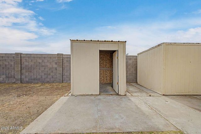 16040 N 66TH Avenue, Glendale, AZ 85306