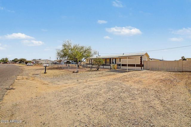 16040 N 66TH Avenue, Glendale, AZ 85306