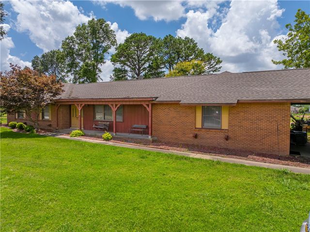 1624 S Dixieland Road, Rogers, AR 72756