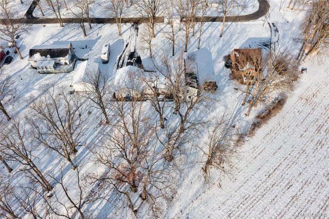 3123 3rd Street, La Salle Township, MI 48145