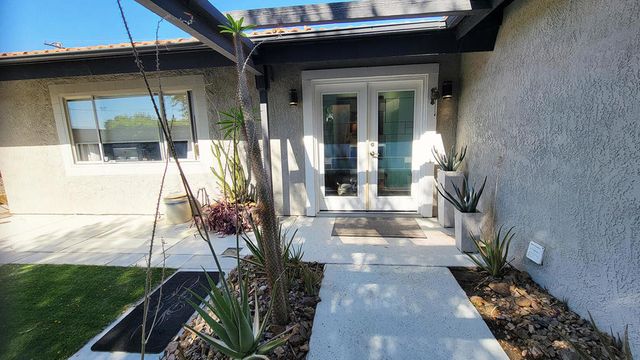 27205 Hombria Drive, Cathedral City, CA 92234