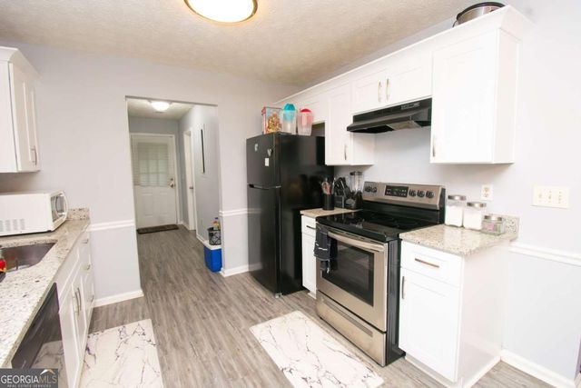6847 S Lakewood Terrace, Douglasville, GA 30135