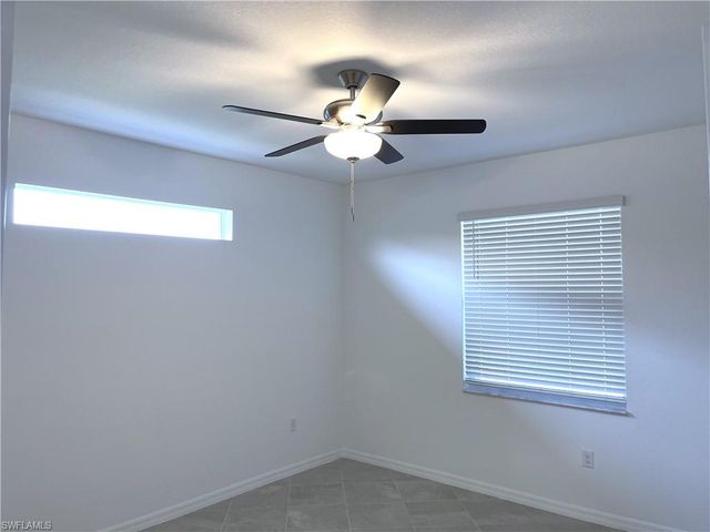 2184 Dragonfruit WAY, Naples, FL 34120