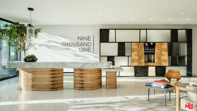 9001 Santa Monica Boulevard 206, West Hollywood, CA 90069