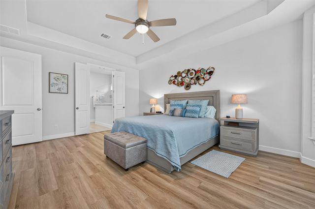 28913 Autumn Shore Drive, Fulshear, TX 77441