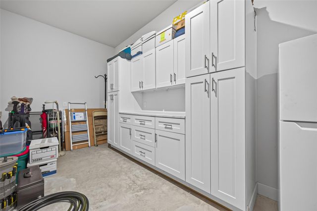 28913 Autumn Shore Drive, Fulshear, TX 77441