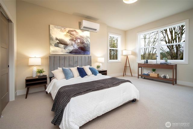 434 20th Ave, Kirkland, WA 98033