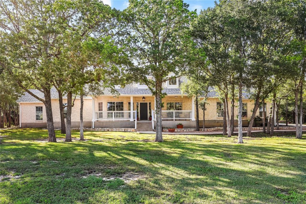 136 Territory DR, Bastrop, TX 78602