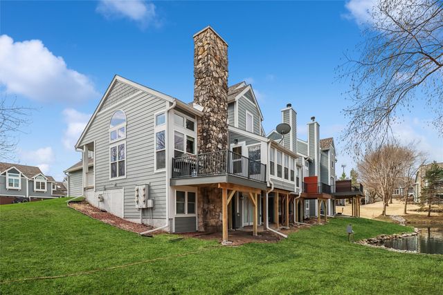 2618 82nd Street, Urbandale, IA 50322