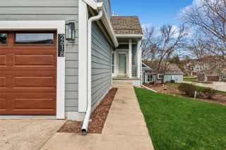 2618 82nd Street, Urbandale, IA 50322