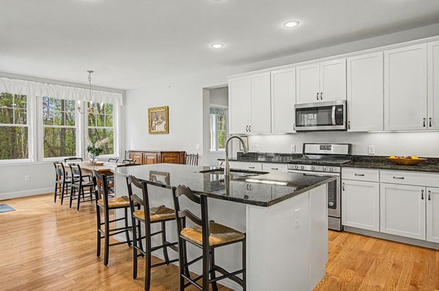 107 Staniford Farms Road, Burlington, VT 05408