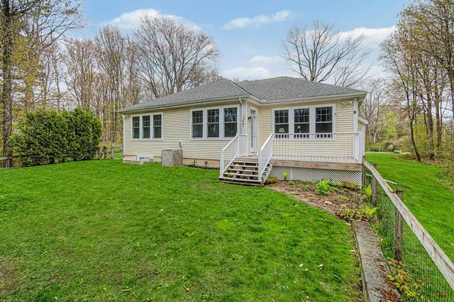 107 Staniford Farms Road, Burlington, VT 05408