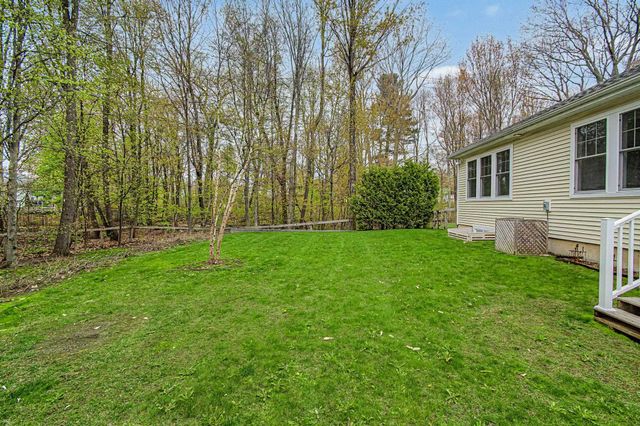 107 Staniford Farms Road, Burlington, VT 05408
