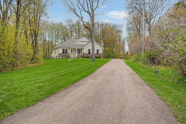 107 Staniford Farms Road, Burlington, VT 05408