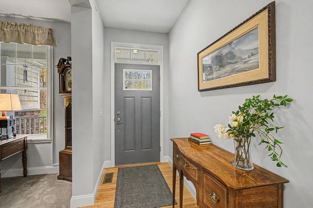 107 Staniford Farms Road, Burlington, VT 05408