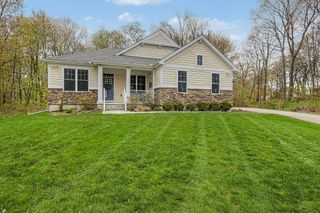 107 Staniford Farms Road, Burlington, VT 05408