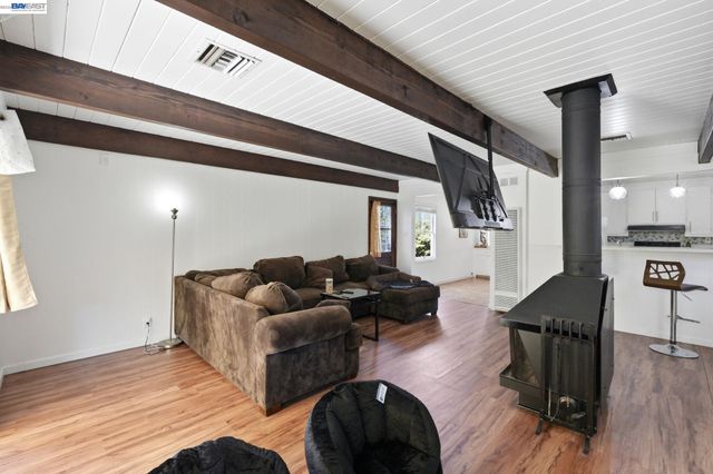 137 Viewmont Avenue, Vallejo, CA 94590