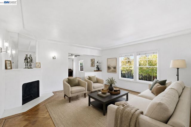 137 Viewmont Avenue, Vallejo, CA 94590