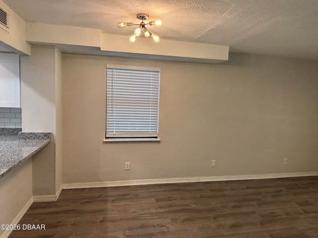 3960 Oak Trail Run Apt 1603, Port Orange, FL 32127
