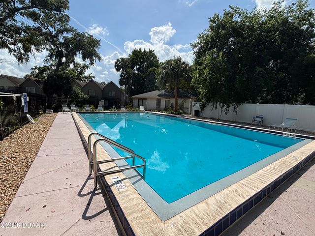3960 Oak Trail Run Apt 1603, Port Orange, FL 32127