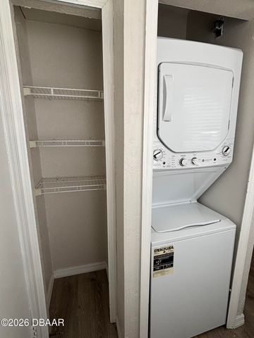 3960 Oak Trail Run Apt 1603, Port Orange, FL 32127