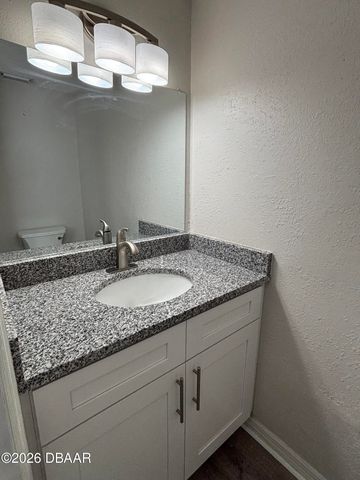 3960 Oak Trail Run Apt 1603, Port Orange, FL 32127