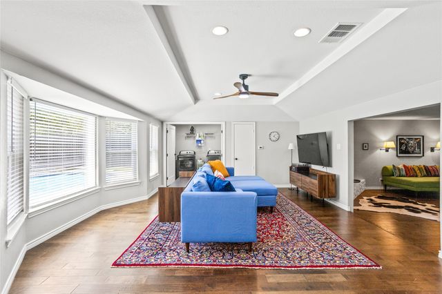 606 Burnwood Drive, Irving, TX 75062