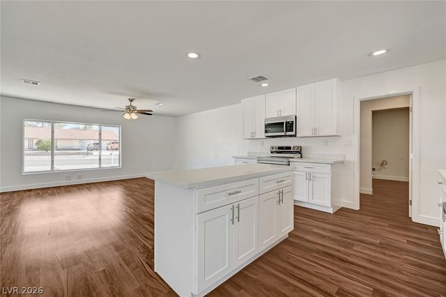 1580 Quarter Horse Drive, Henderson, NV 89002