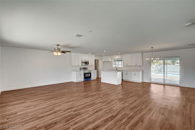1580 Quarter Horse Drive, Henderson, NV 89002